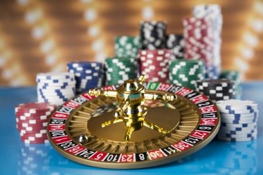 setiabet platform interface showing sportsbook, live tables, and account dashboard